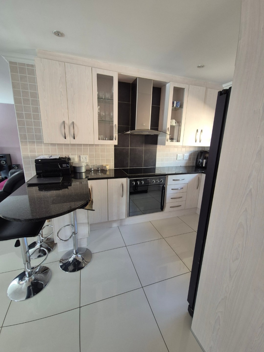 3 Bedroom Property for Sale in Weybridge Park Eastern Cape